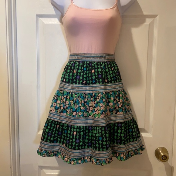 Marc Jacobs Clover Leaf and Daisy Floral Print fit and flare Mini Skirt 8 - Picture 16 of 16